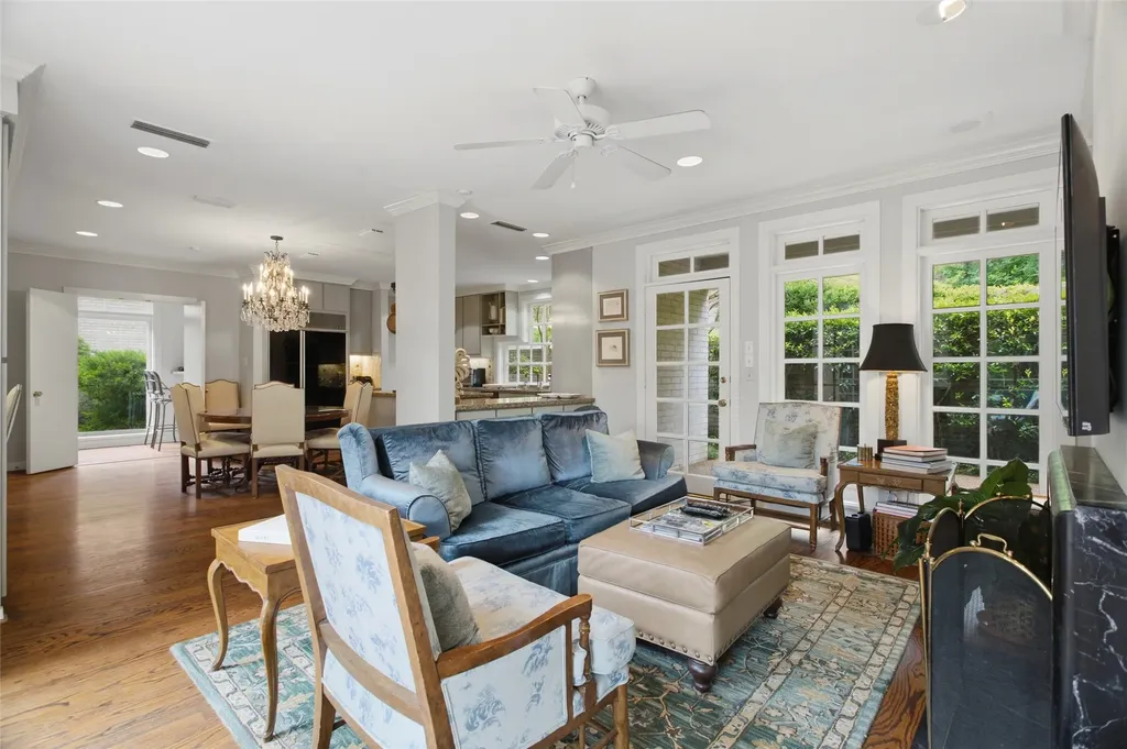 1111 Pebble Creek Road Fort Worth TX 76107