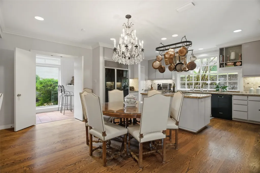 1111 Pebble Creek Road Fort Worth TX 76107