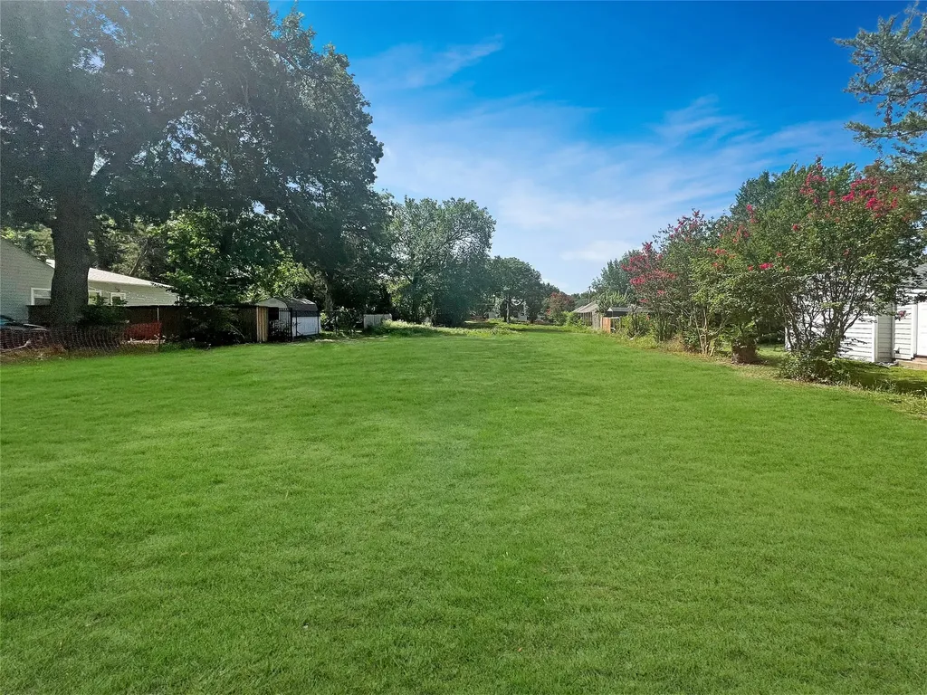 306 E Kimbrough Street Mesquite TX 75149