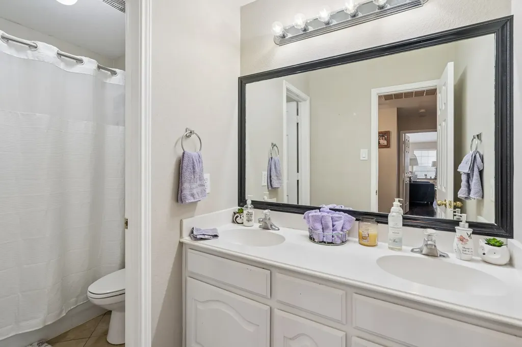 8013 Elk Mountain Trail Mckinney TX 75070