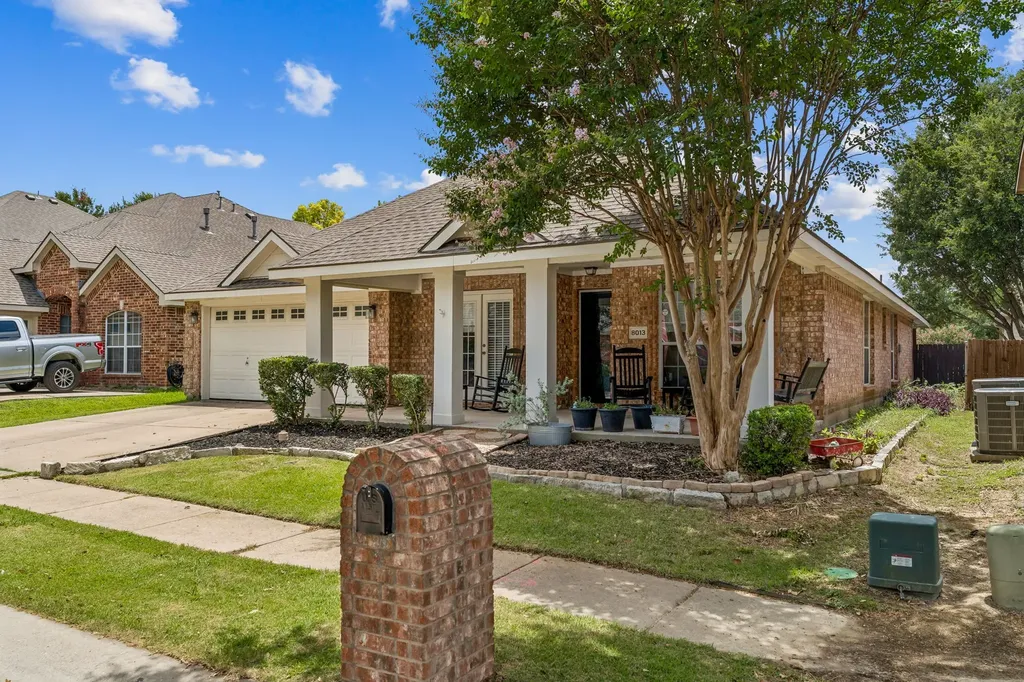 8013 Elk Mountain Trail Mckinney TX 75070