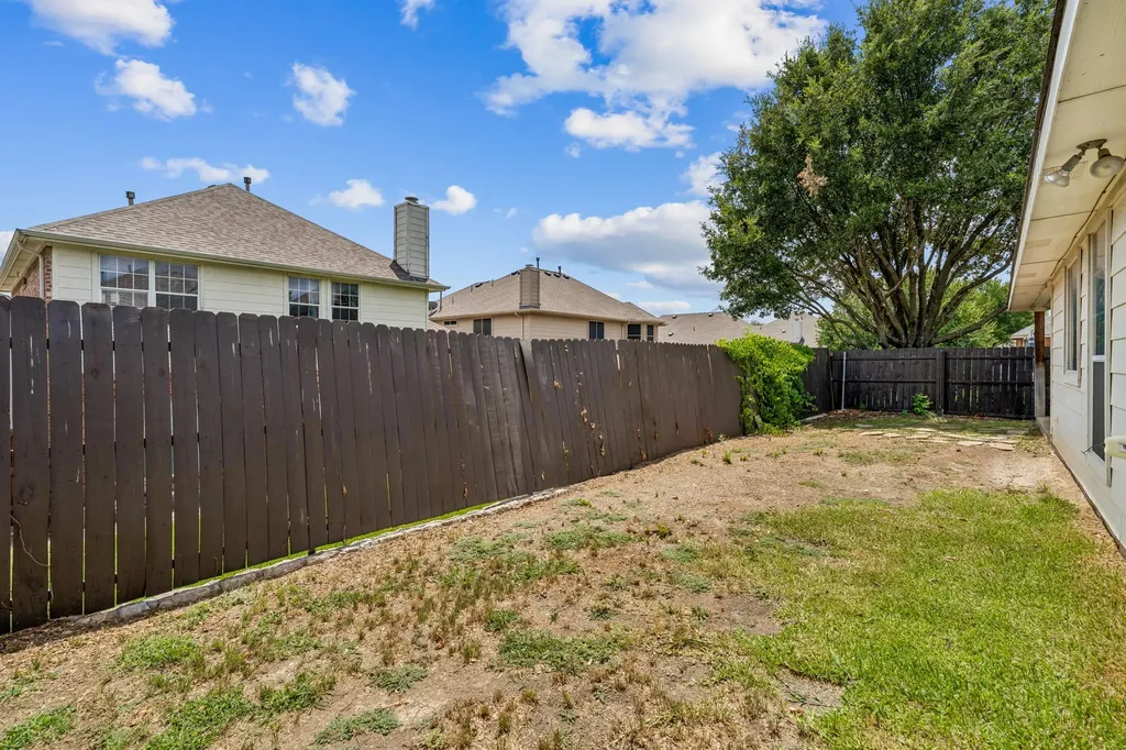 8013 Elk Mountain Trail Mckinney TX 75070