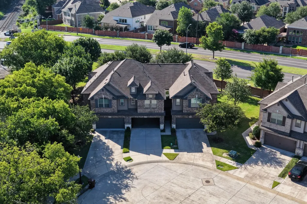4828 Bridgewater Street Plano TX 75074