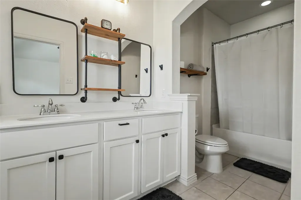 4828 Bridgewater Street Plano TX 75074