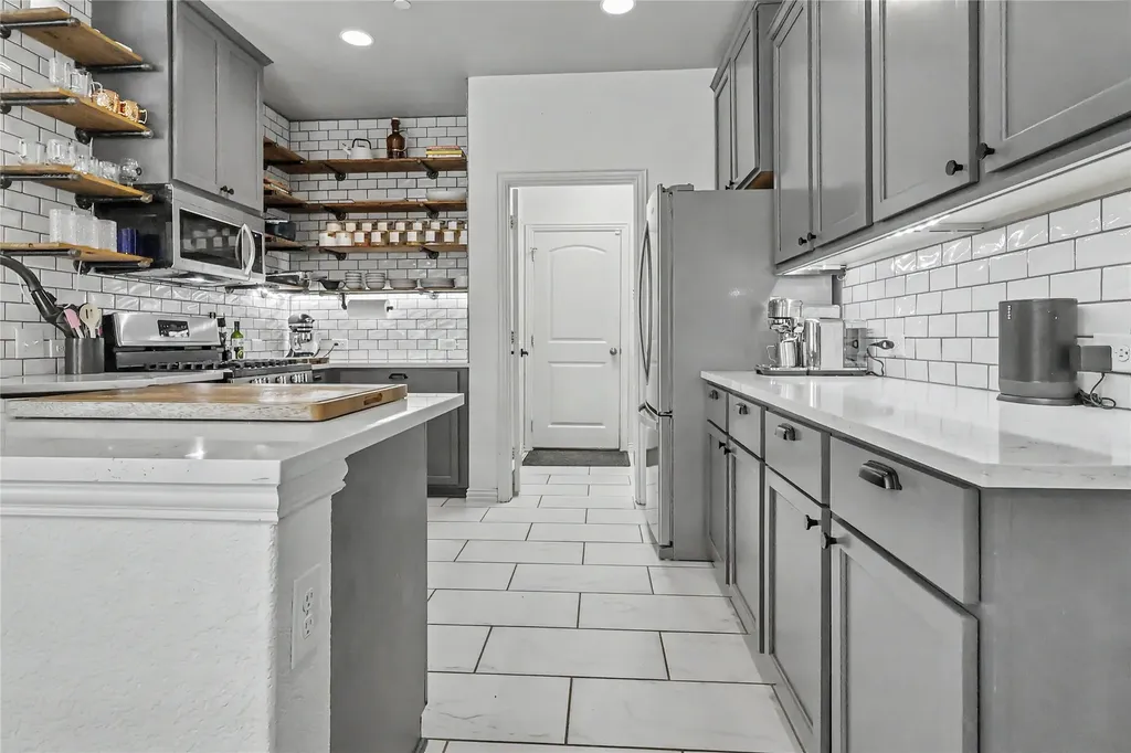4828 Bridgewater Street Plano TX 75074