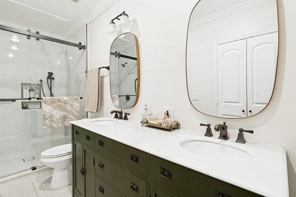 3225 Turtle Creek Boulevard Dallas TX 75219