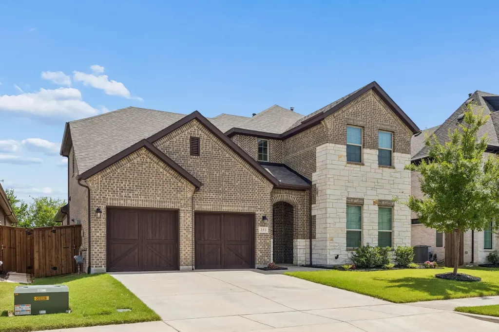253 Landon Trail Fate TX 75189