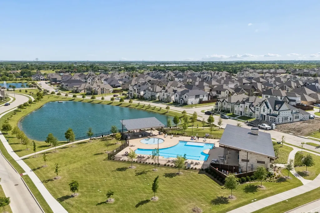 253 Landon Trail Fate TX 75189