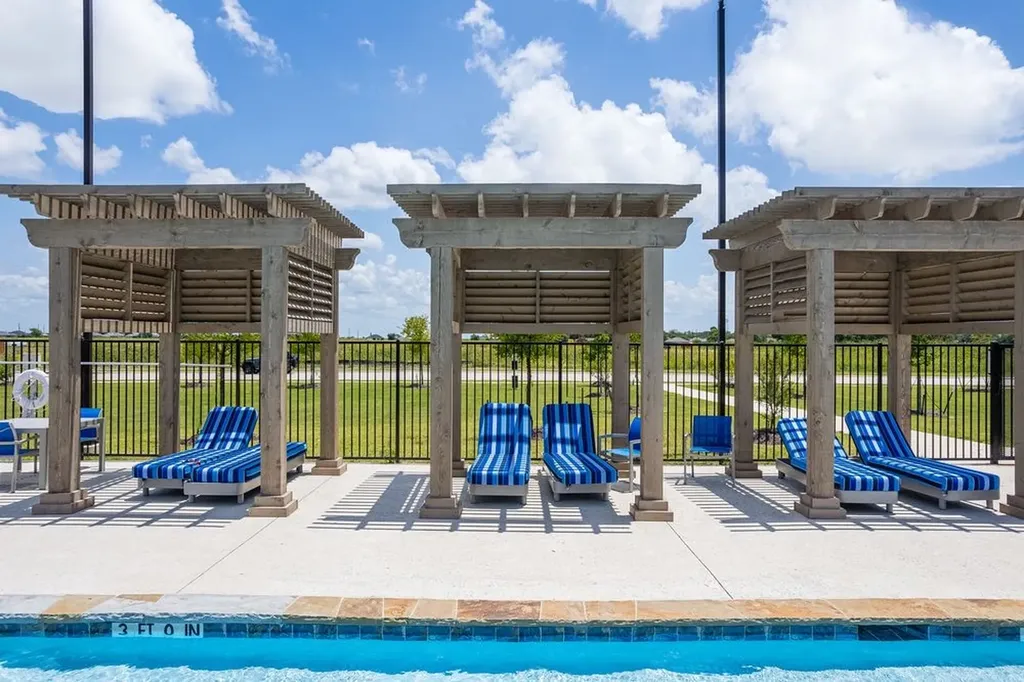 2334 Buffalo Bayou Way Crandall TX 75114