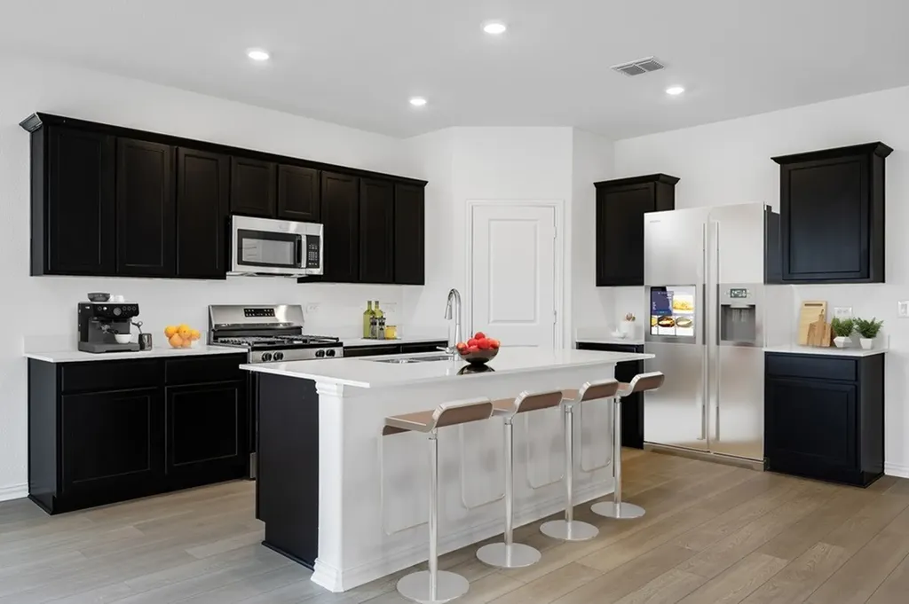 2334 Buffalo Bayou Way Crandall TX 75114