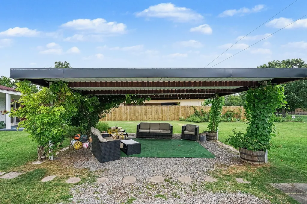 708 Summer Place Murphy TX 75094