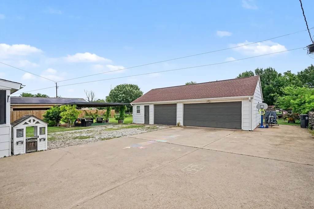 708 Summer Place Murphy TX 75094