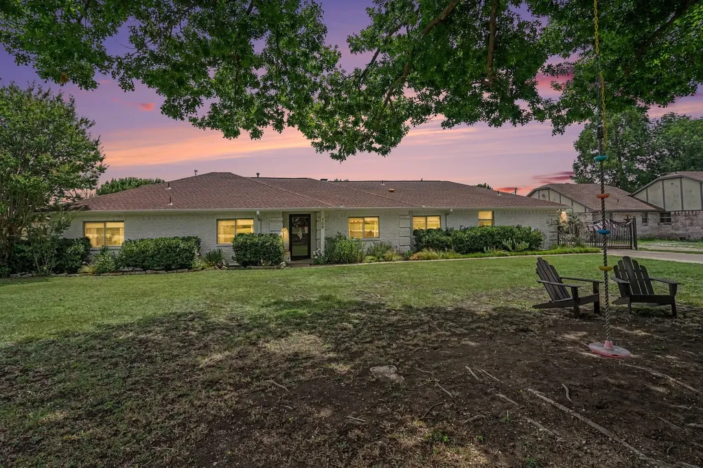 708 Summer Place Murphy TX 75094