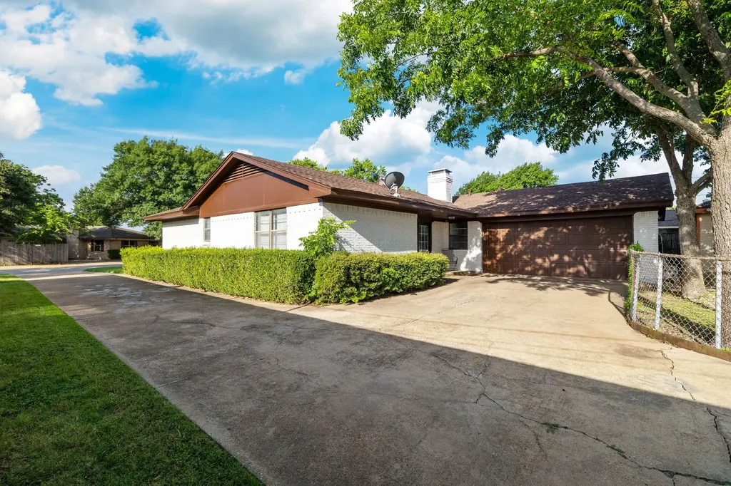 8348 Hillside Drive Frisco TX 75033