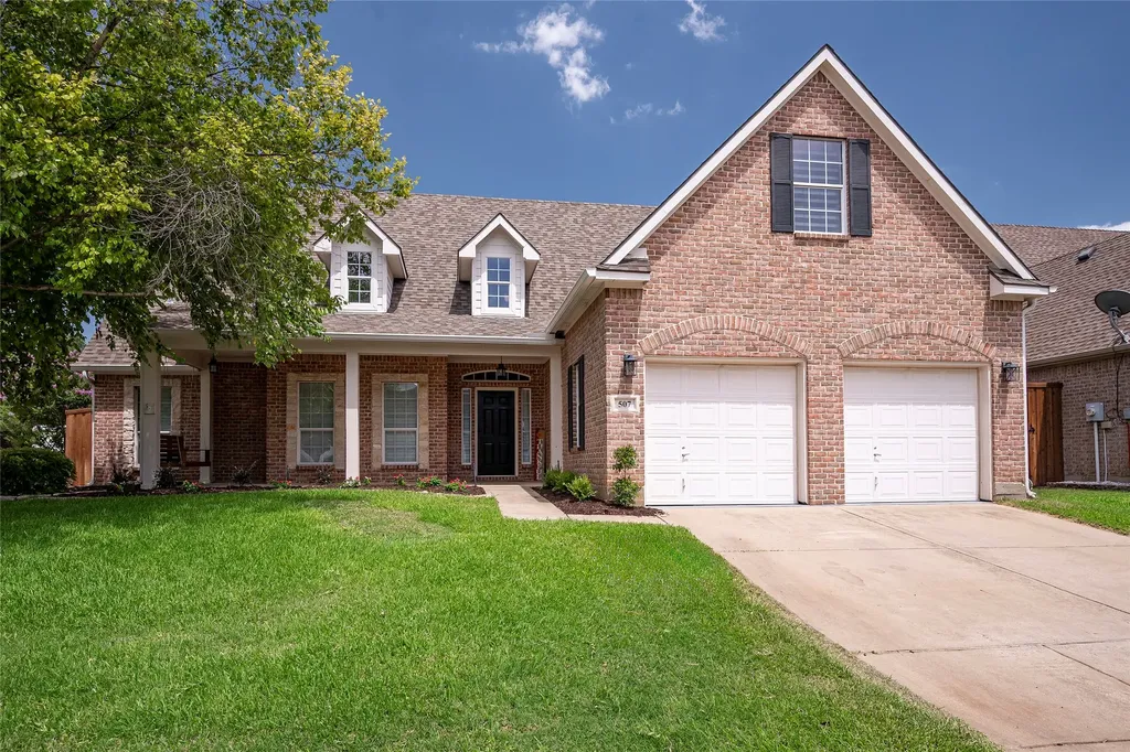 507 Mattie Lane Lake Dallas TX 75065