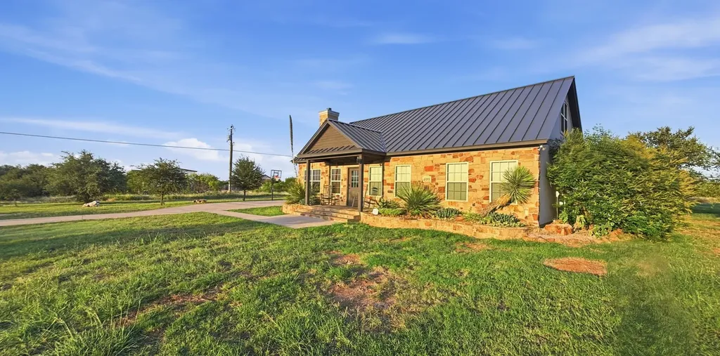 4088 Hells Gate Loop Possum Kingdom Lake TX 76475