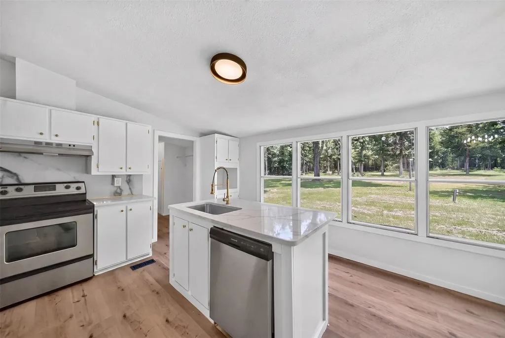 180 An County Road 4251 Palestine TX 75803