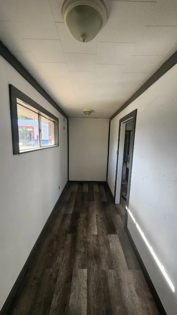804 E Main Street Omaha TX 75571