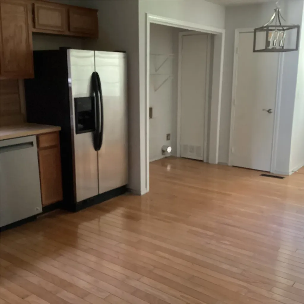 1506 S Travis Street Denison TX 75021
