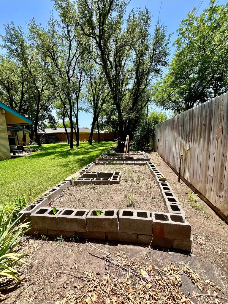 416 Jones Street Hamilton TX 76531