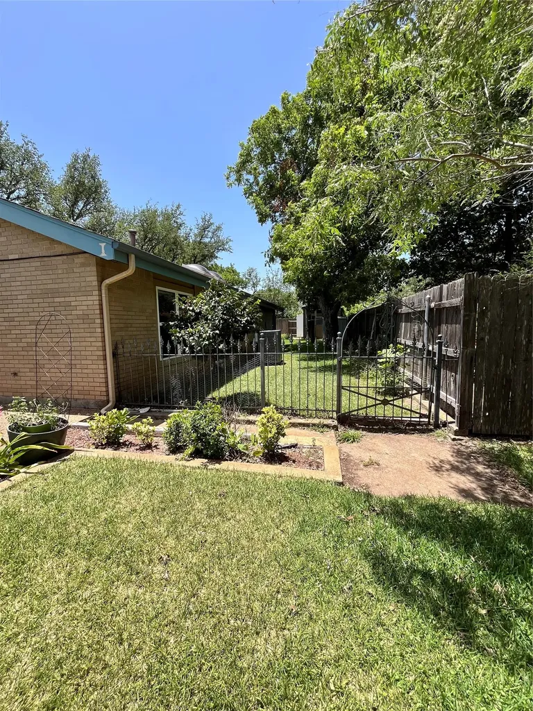 416 Jones Street Hamilton TX 76531