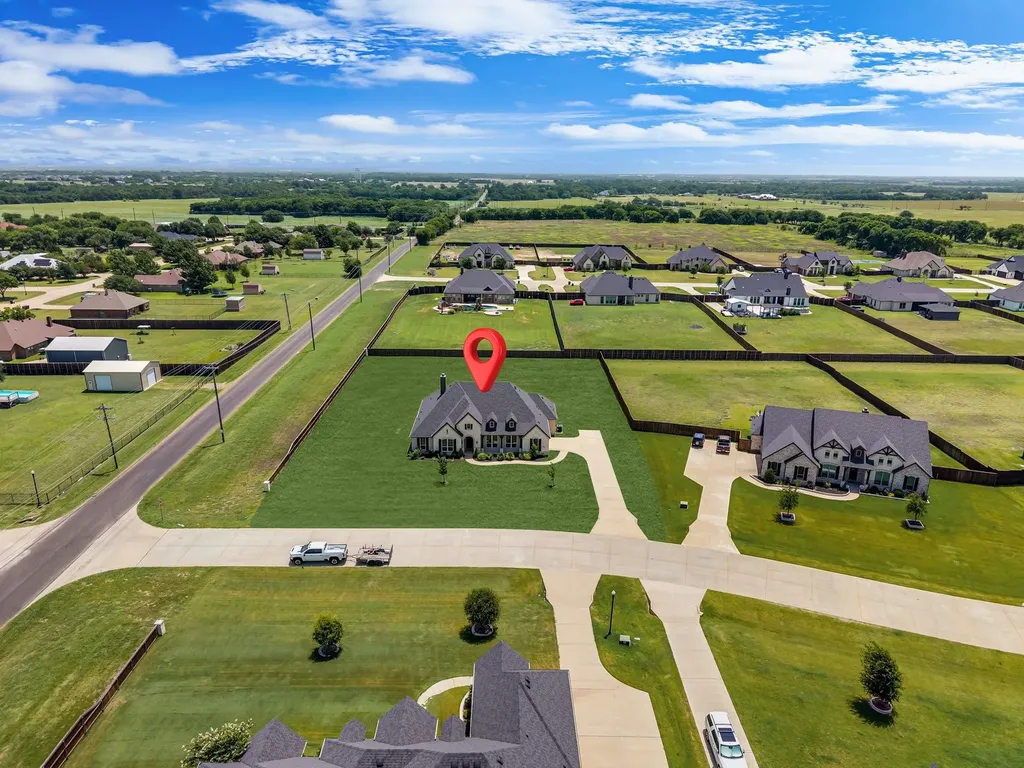 610 Cimarron Meadows Drive Waxahachie TX 75167