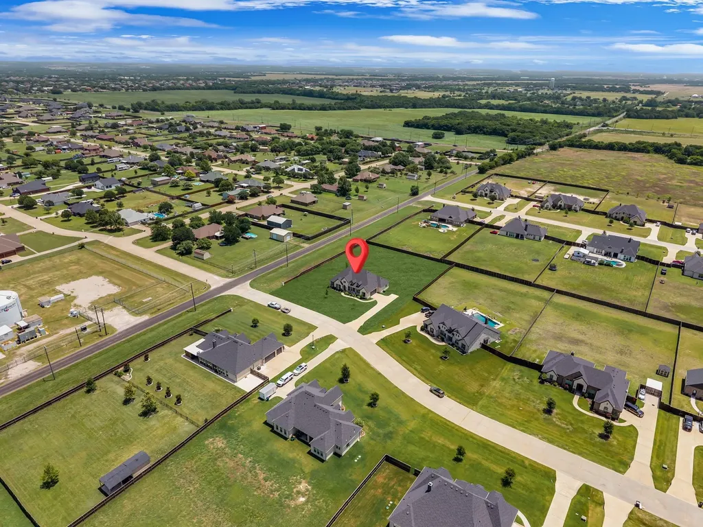 610 Cimarron Meadows Drive Waxahachie TX 75167