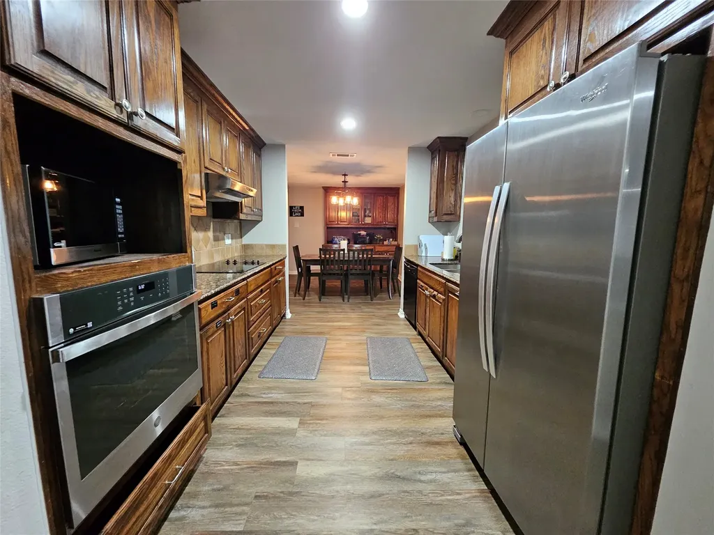 465 Peninsula Drive Lakewood Village TX 75068