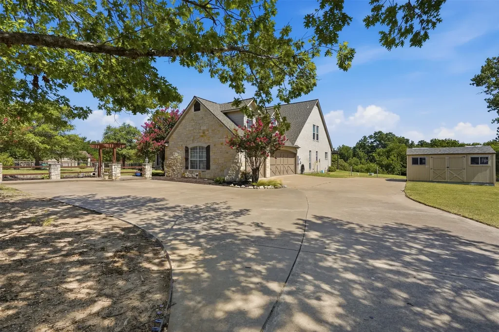 1253 Goforth Road Fort Worth TX 76126