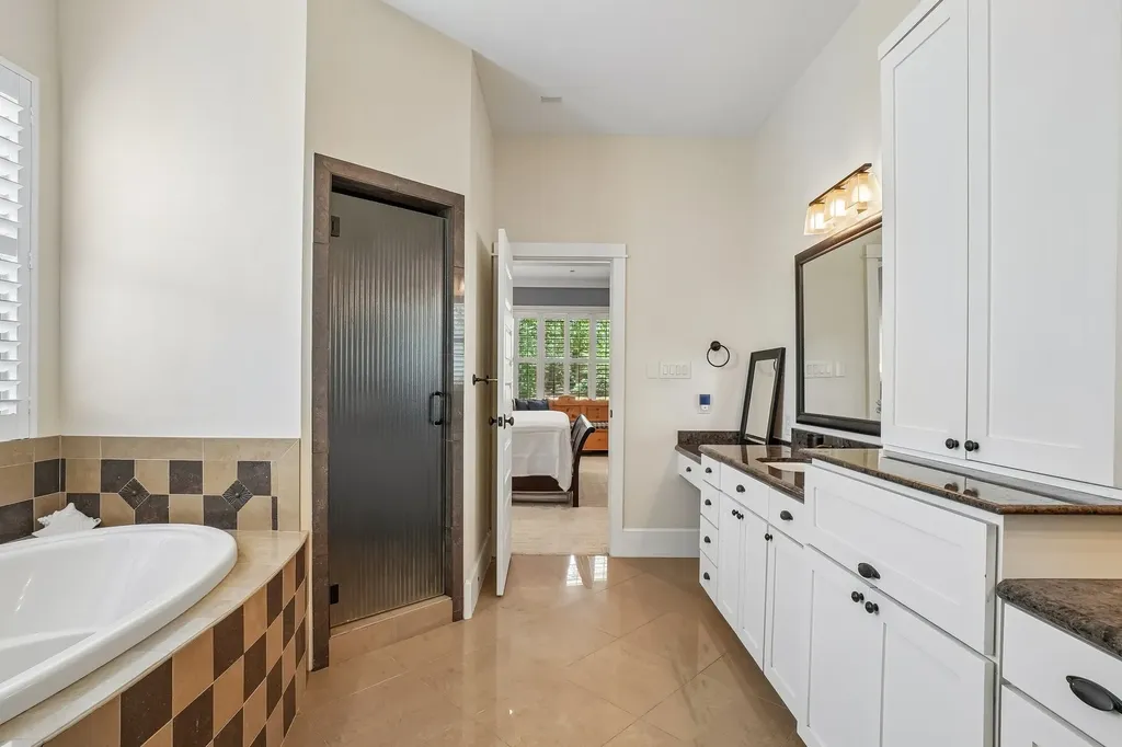 6407 Meadowcrest Lane Flower Mound TX 75022