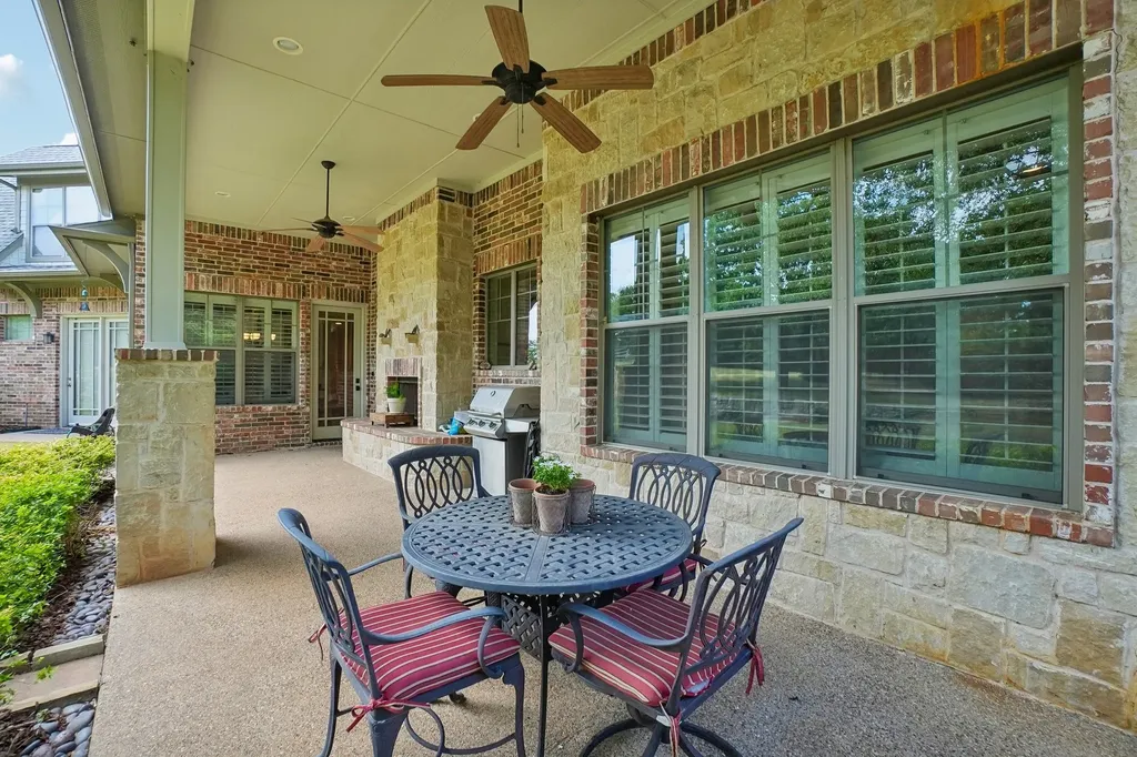 6407 Meadowcrest Lane Flower Mound TX 75022