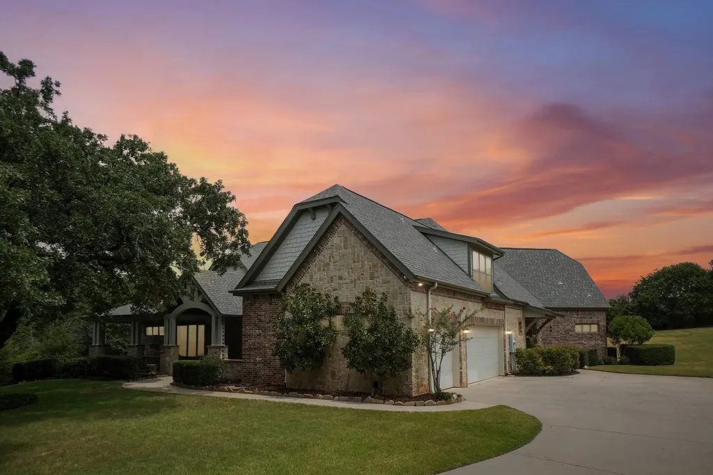 6407 Meadowcrest Lane Flower Mound TX 75022