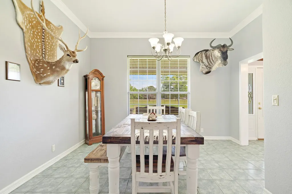 1005 Us-82 Blossom TX 75416