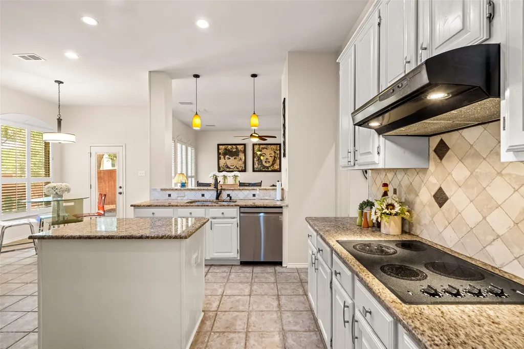 1421 Saint Francis Lane Flower Mound TX 75028