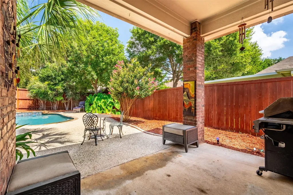 1421 Saint Francis Lane Flower Mound TX 75028