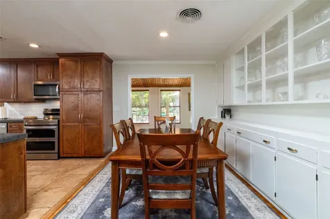 211 Crest Ridge Circle Lakeside TX 76108
