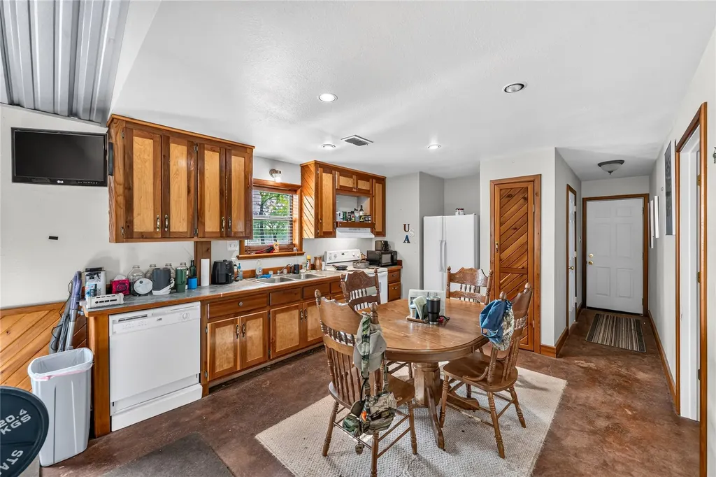 770 County Road 195 Gorman TX 76454