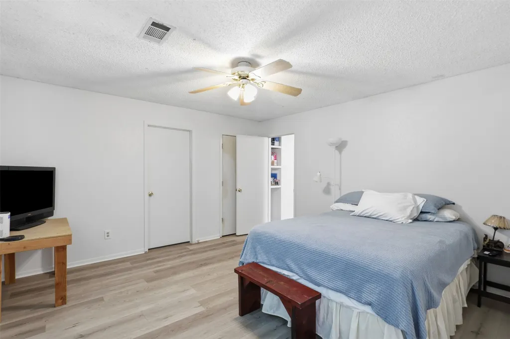 112 Spanish Trail Weatherford TX 76088