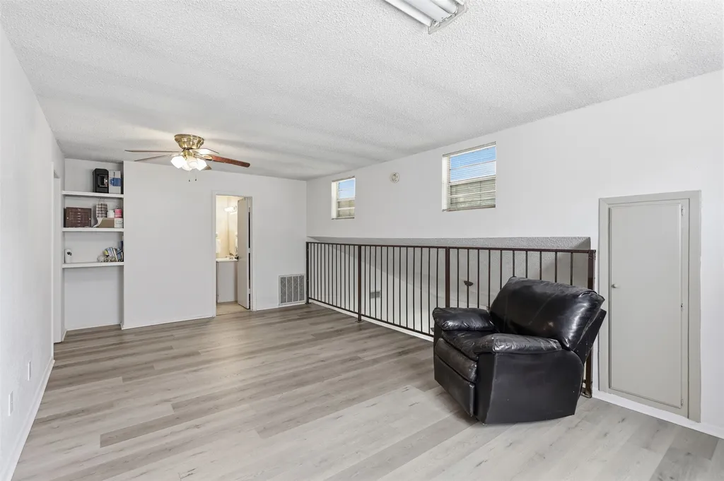 112 Spanish Trail Weatherford TX 76088