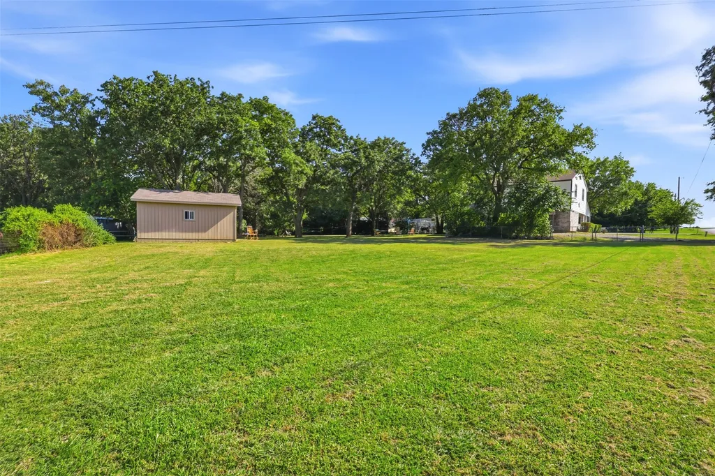 112 Spanish Trail Weatherford TX 76088