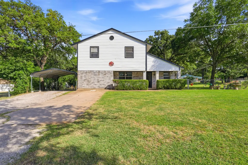112 Spanish Trail Weatherford TX 76088