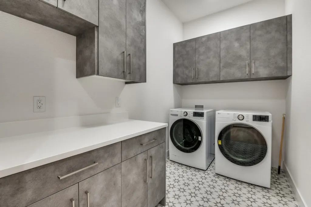 2805 Cherrywood Avenue Dallas TX 75235