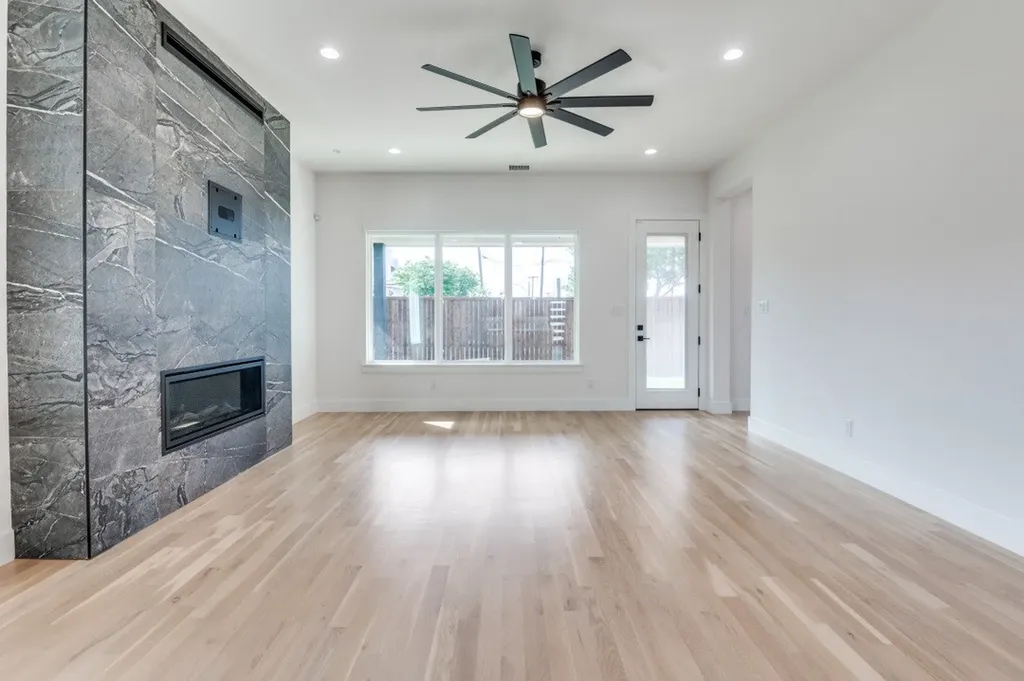 2805 Cherrywood Avenue Dallas TX 75235