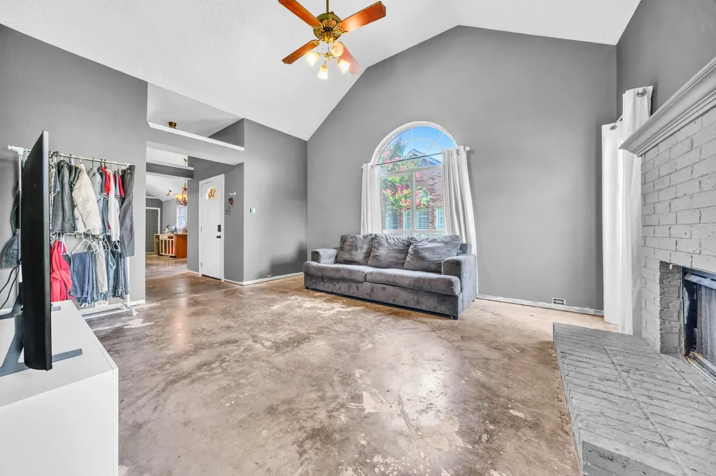 928 Winding Creek Drive Mesquite TX 75149