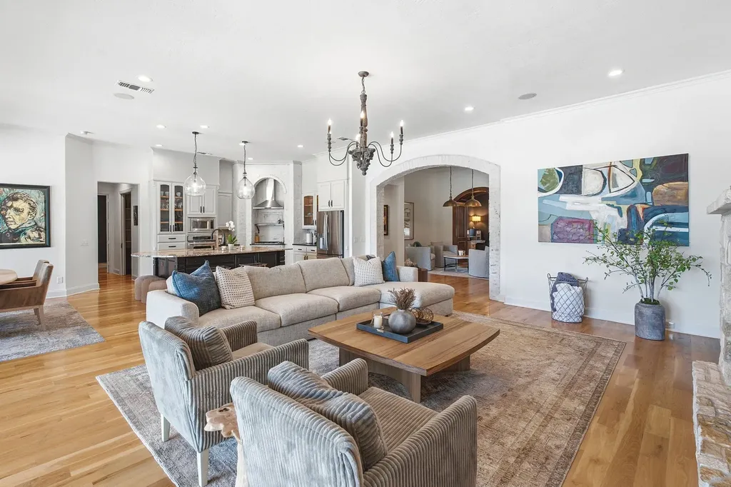 1005 Forest Lake Circle Mckinney TX 75072