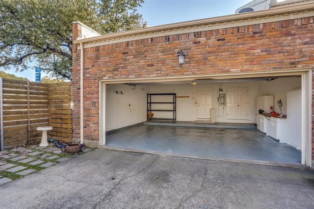 4100 Lovers Lane University Park TX 75225
