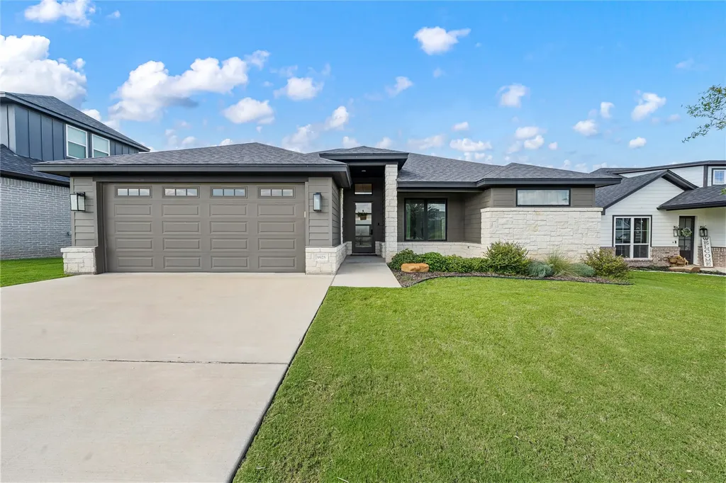 9925 Bridlewood Lane Waco TX 76708
