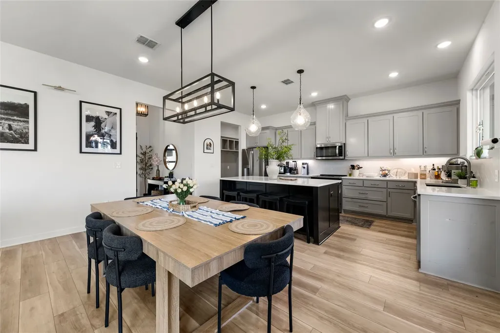 9925 Bridlewood Lane Waco TX 76708