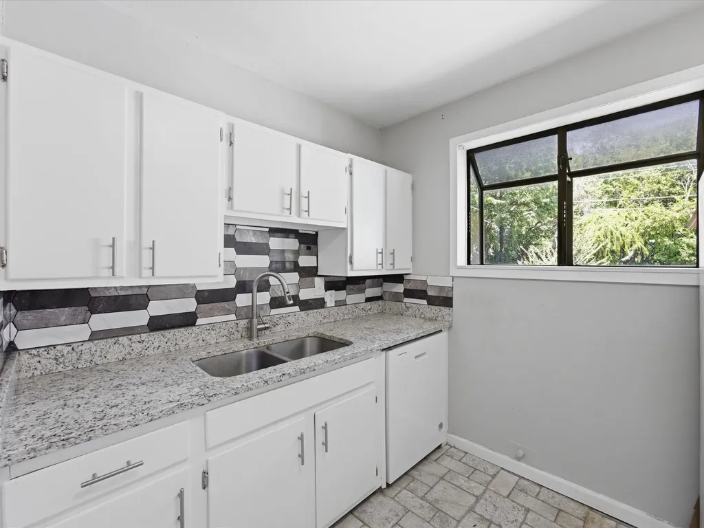1314 Bennett Drive Arlington TX 76013
