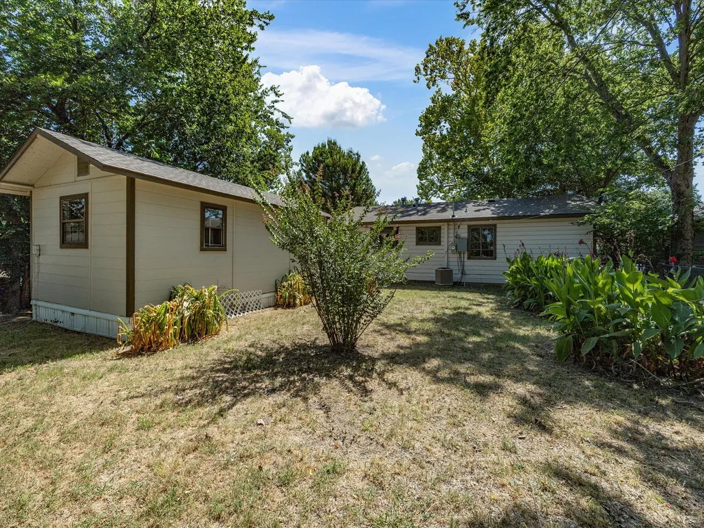 1314 Bennett Drive Arlington TX 76013